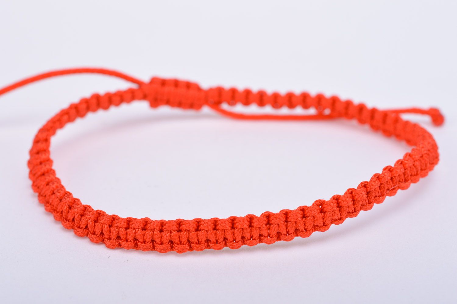 Handmade plain red thread friendship bracelet woven accessory photo 2