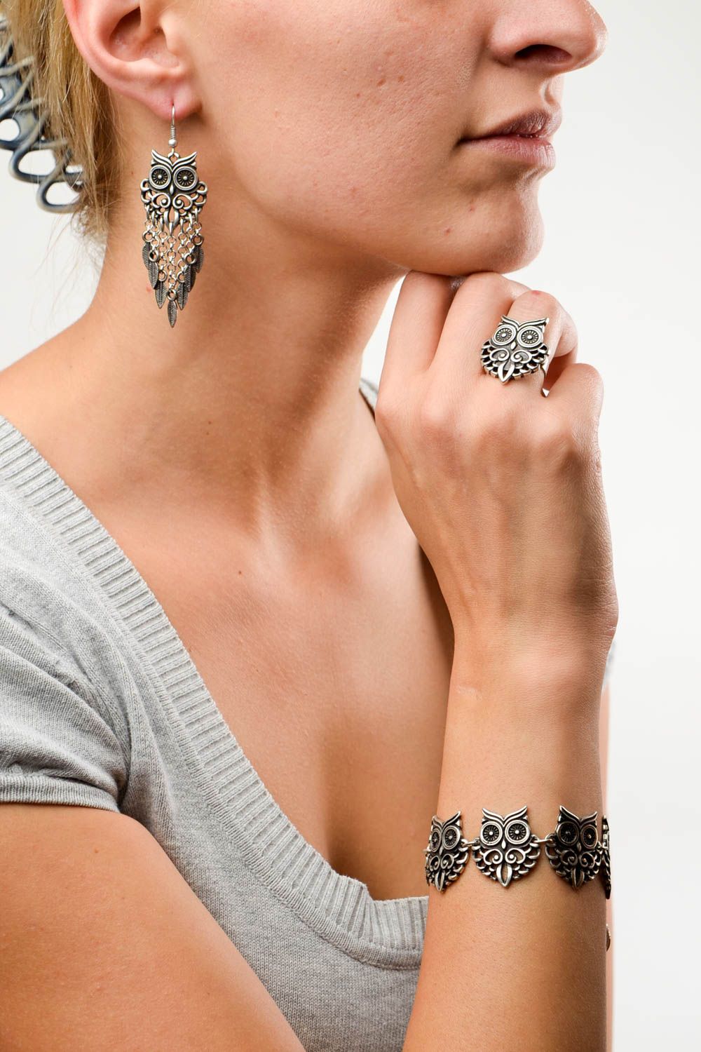 Damen Ohrringe handmade Ring am Finger Schmuck Armband originelles Set für Frau foto 2