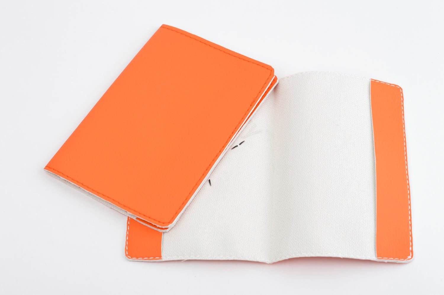 Étui passeport cuir fait main Protège-passeport orange design Accessoire femme photo 4