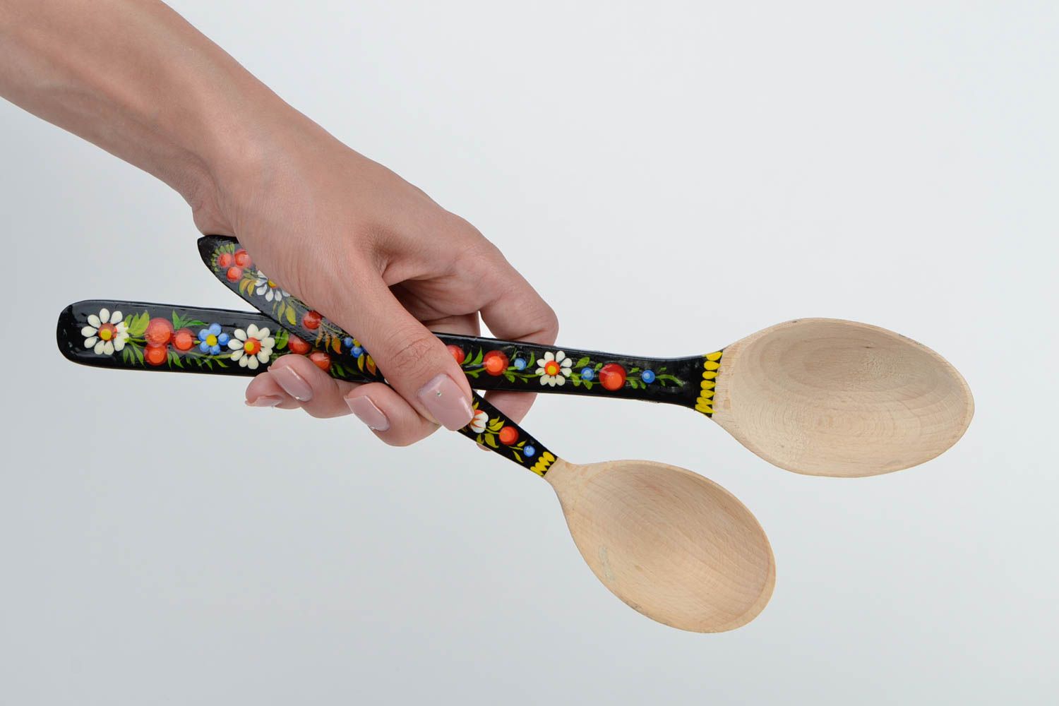 Cucharas de madera decoradas artesanales regalos originales utensilios de cocina foto 2