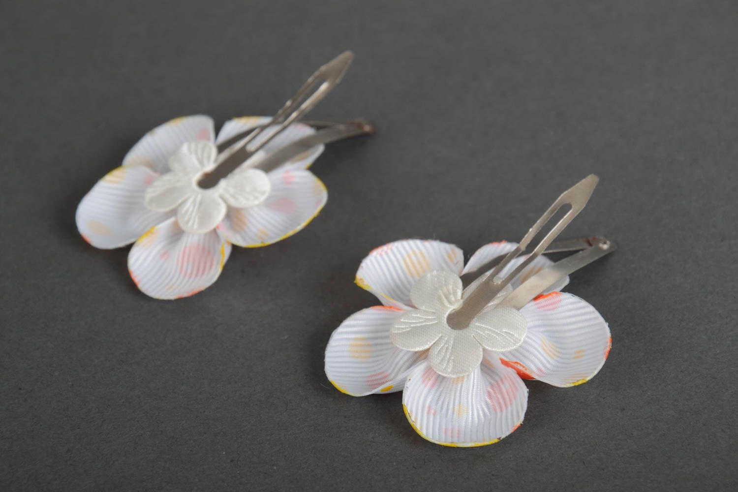 Beautiful handmade designer satin flower hair clips 2 pieces polka dot photo 3
