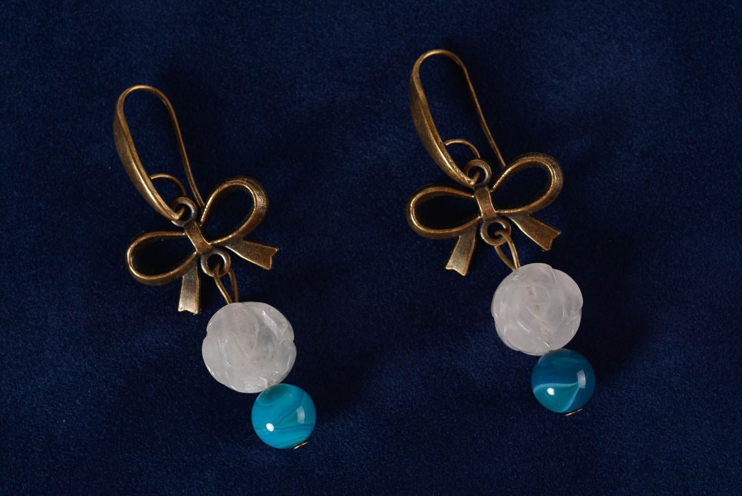 Boucles d'oreilles pendantes Bijou fait main agate et quartz Cadeau pour femme photo 1