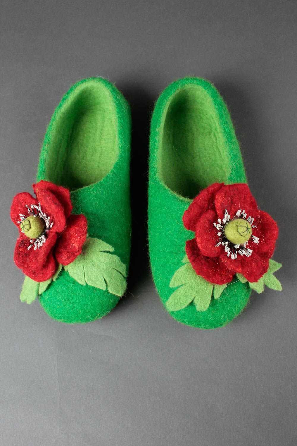 Handmade felted green slippers home woolen slippers warm stylish present  photo 2
