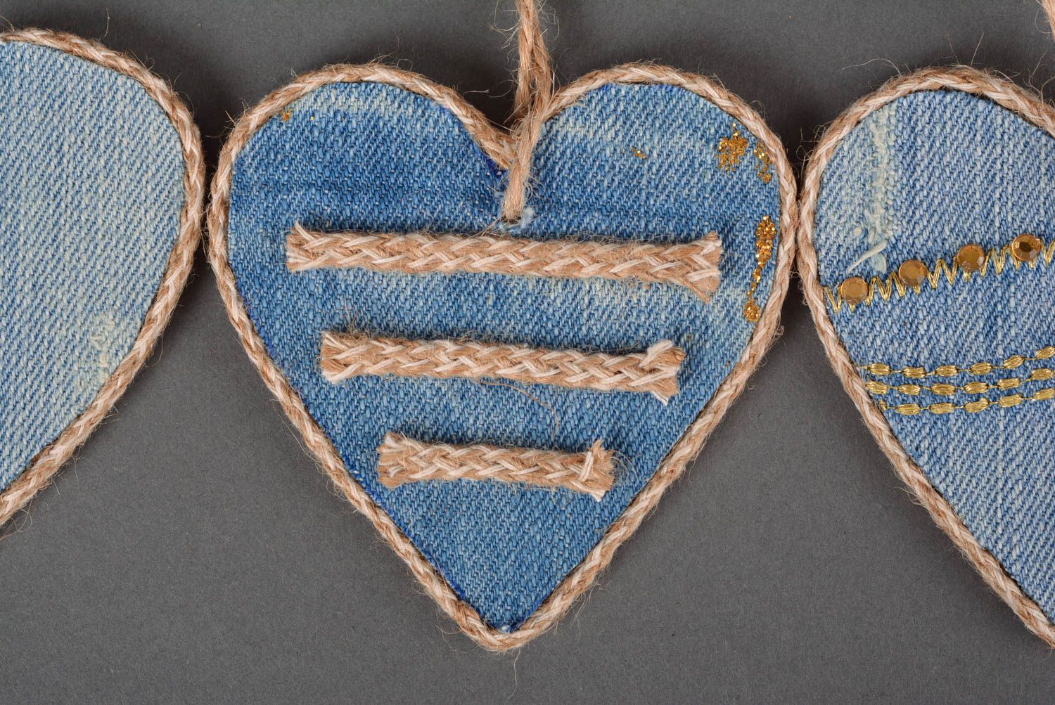 Coeurs à suspendre fait main Accessoires design Déco maison bleu clair en bois photo 2