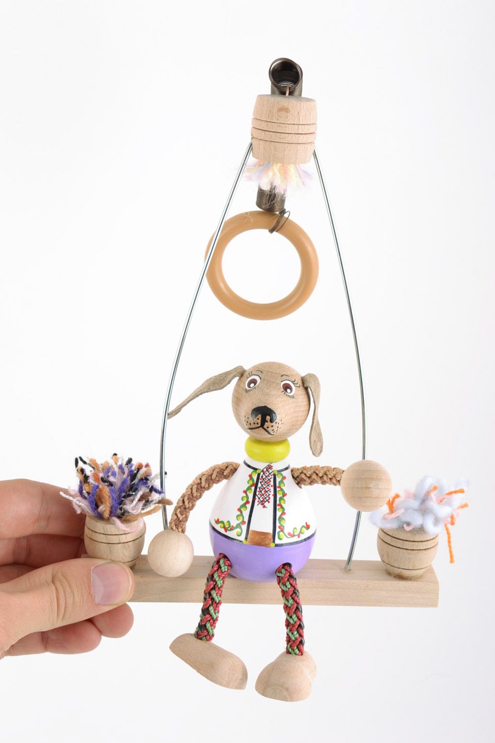 Игрушка из дерева на пружинке в виде собаки ручной работы расписная красивая фото 2