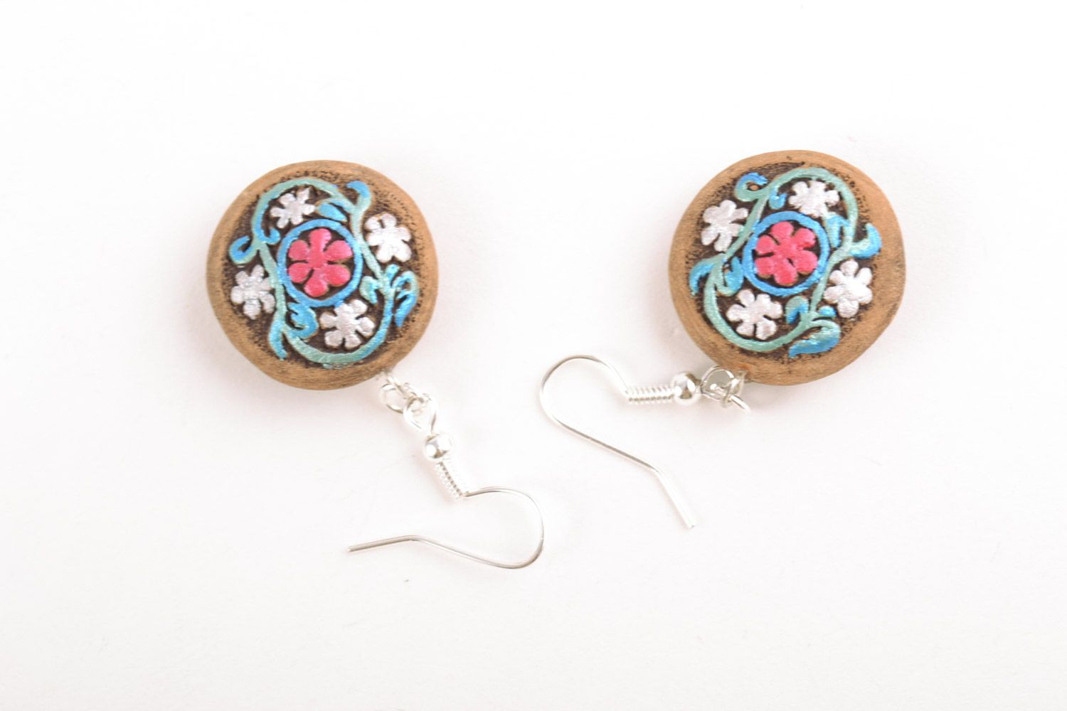 Small handmade clay round earrings painted with acrylics photo 5