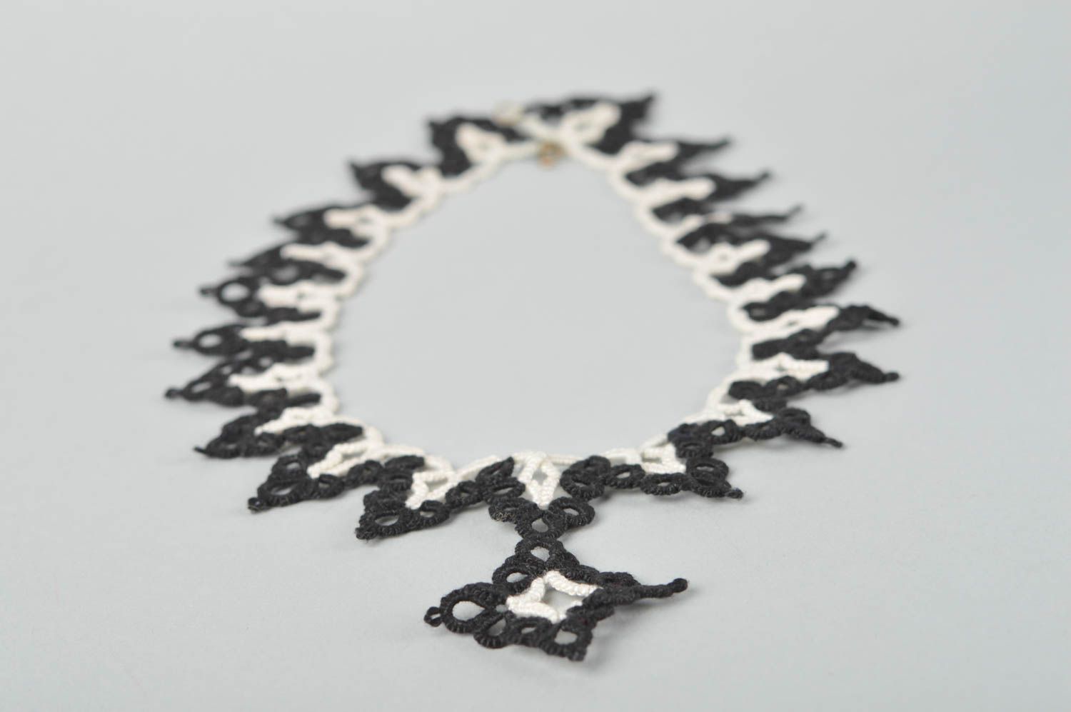 Ожерелье из ниток ручной работы дизайнерское колье авторская бижутерия фото 5