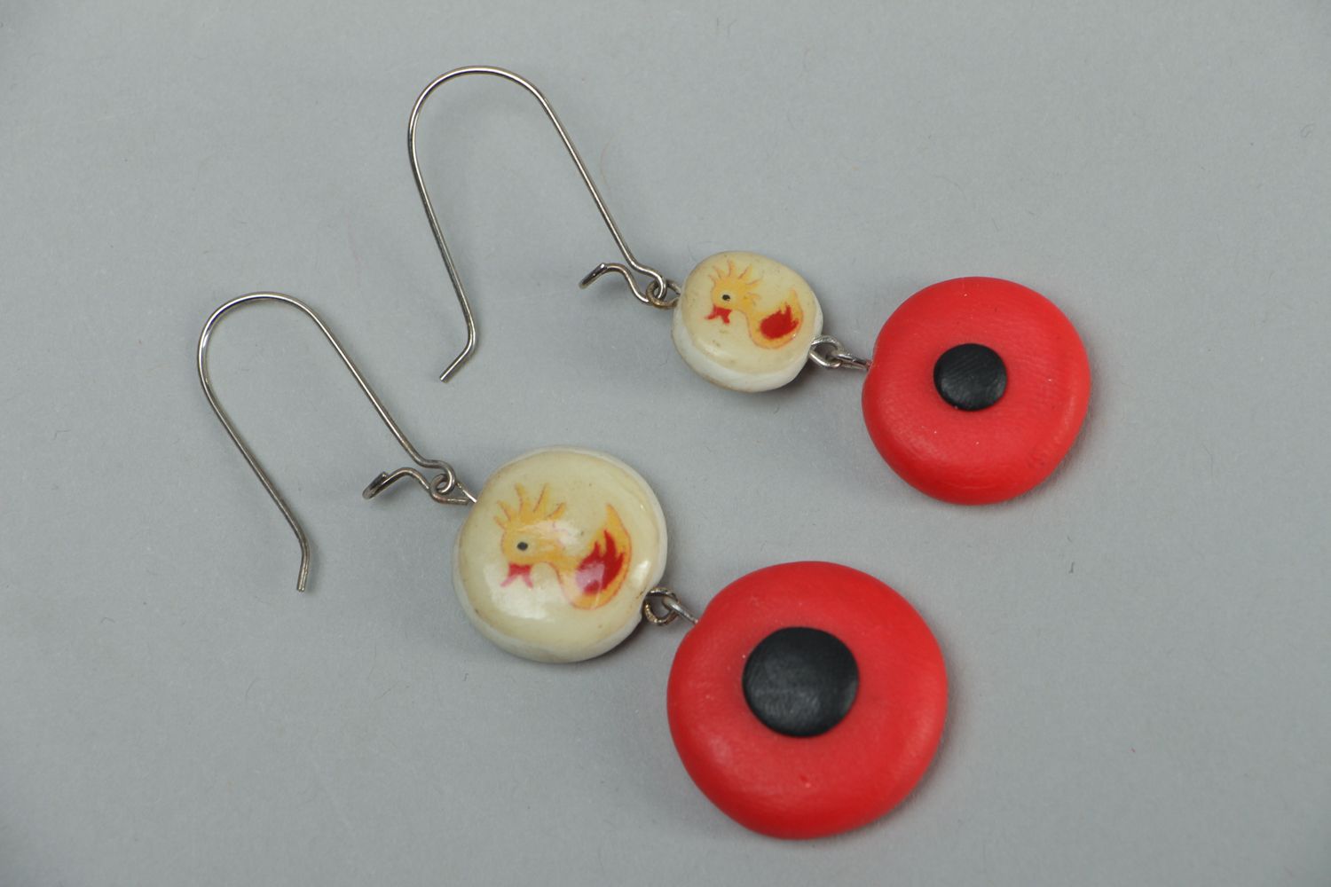 Beautiful round polymer clay earrings of red color photo 1