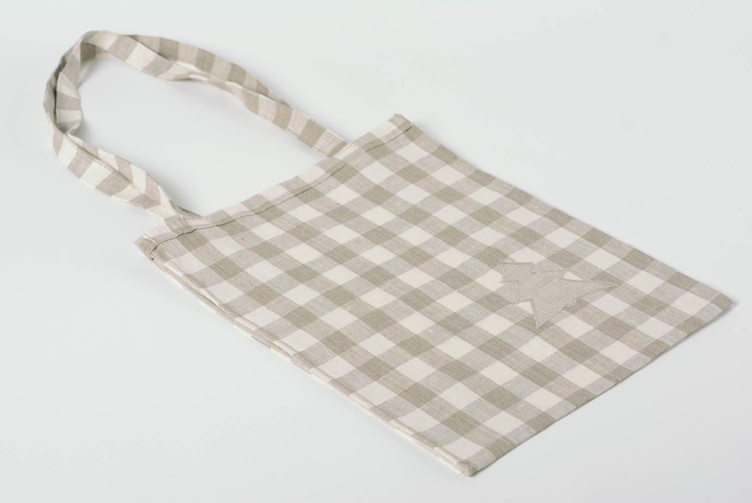 Helle einfache schöne karierte handmade Stofftasche aus Leinen für Einkaufen  foto 1