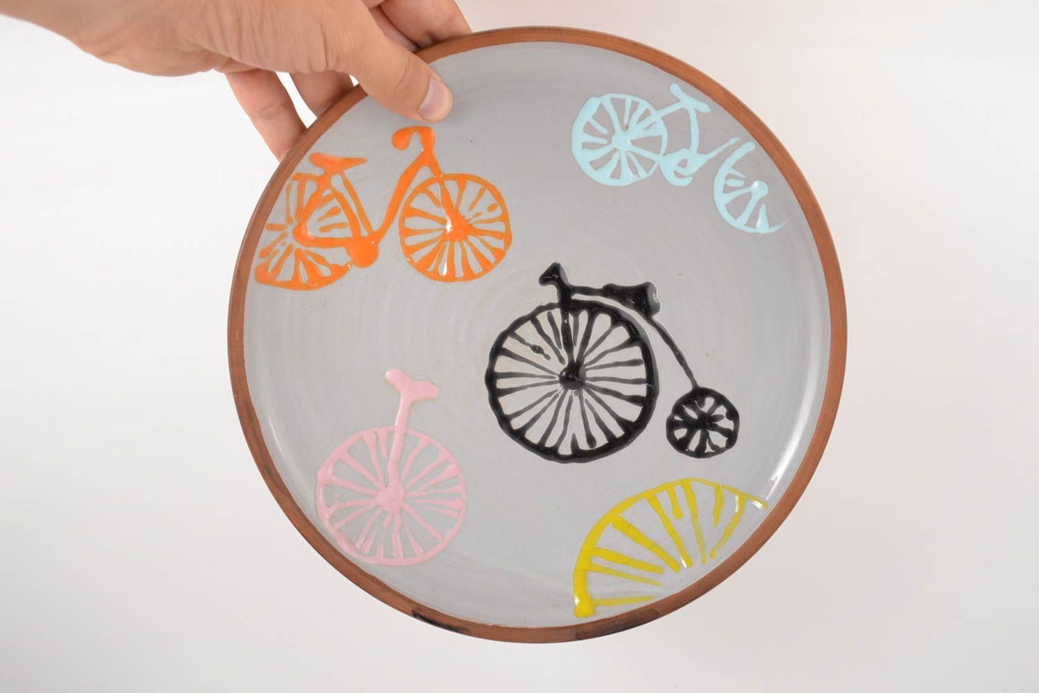 Керамическая тарелка ручной работы глиняная посуда расписная тарелка Велосипеды фото 5