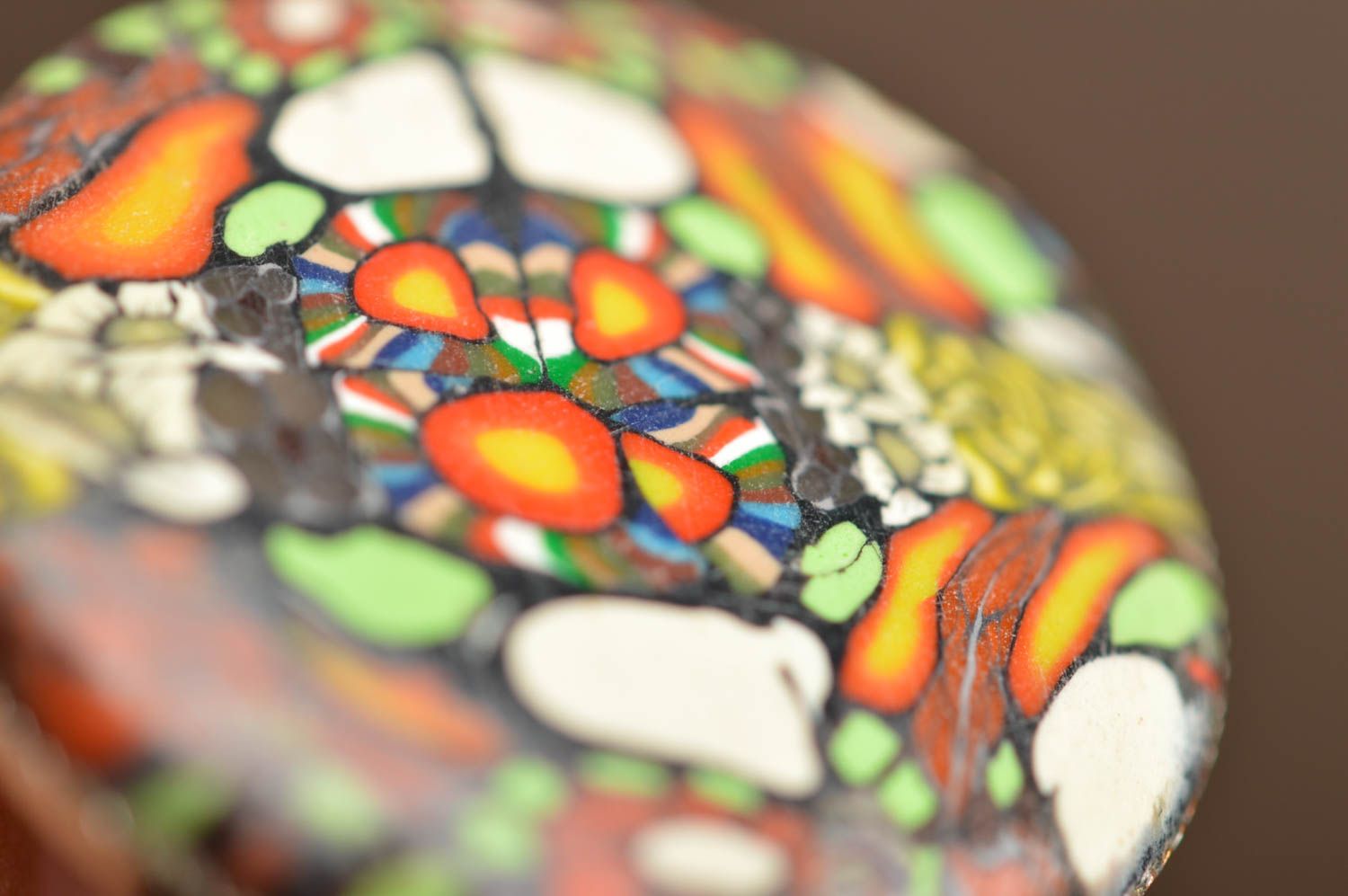 Кольцо и полимерной глиной с круглой шляпкой ручной работы разноцветное фото 5