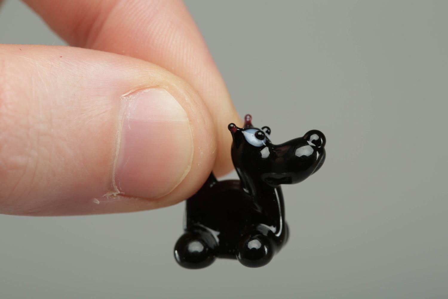 Lampwork glass figurine of black dog photo 4
