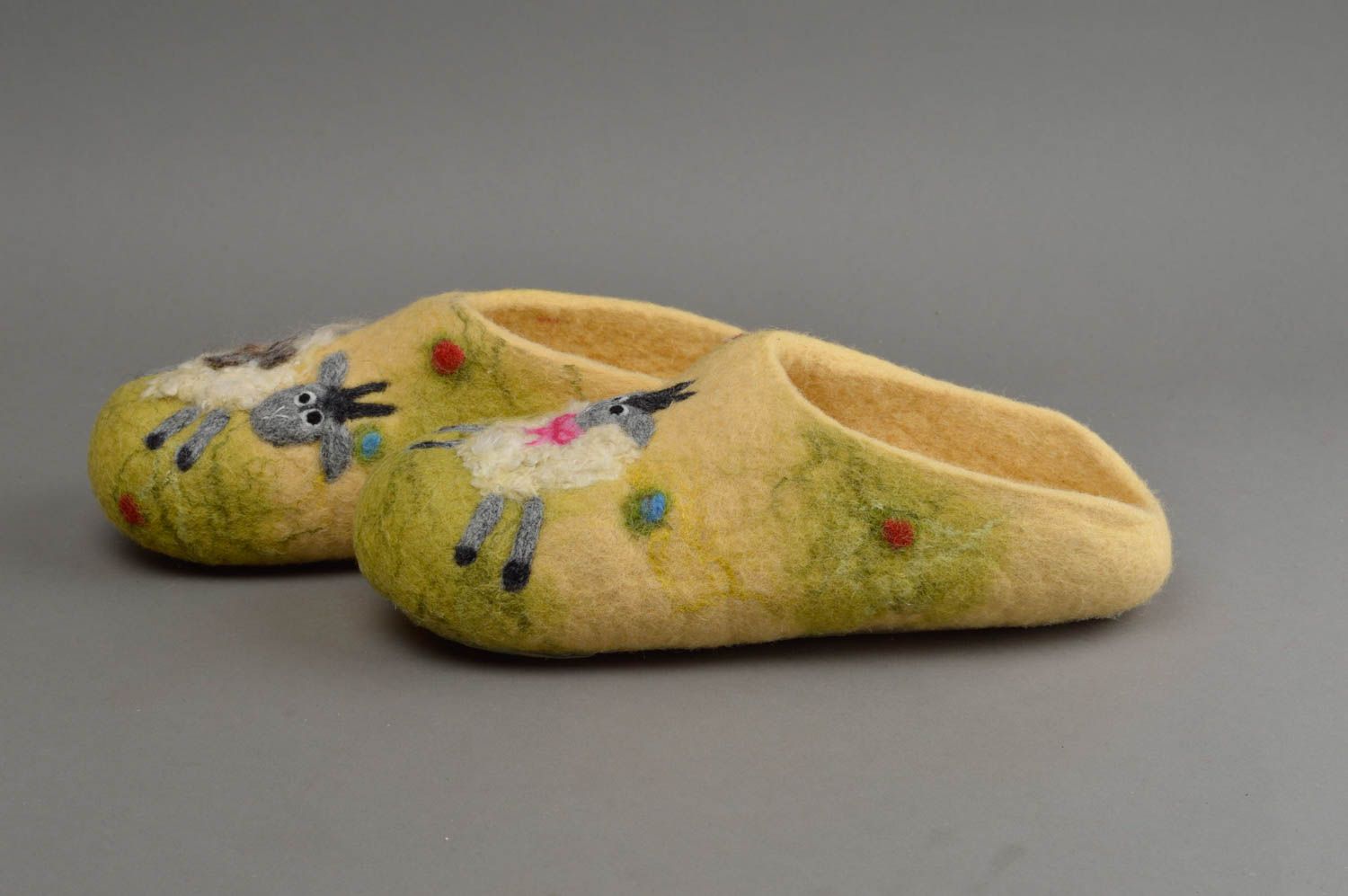 Handmade shoes handmade wool slippers bedroom slippers yellow house shoes photo 3