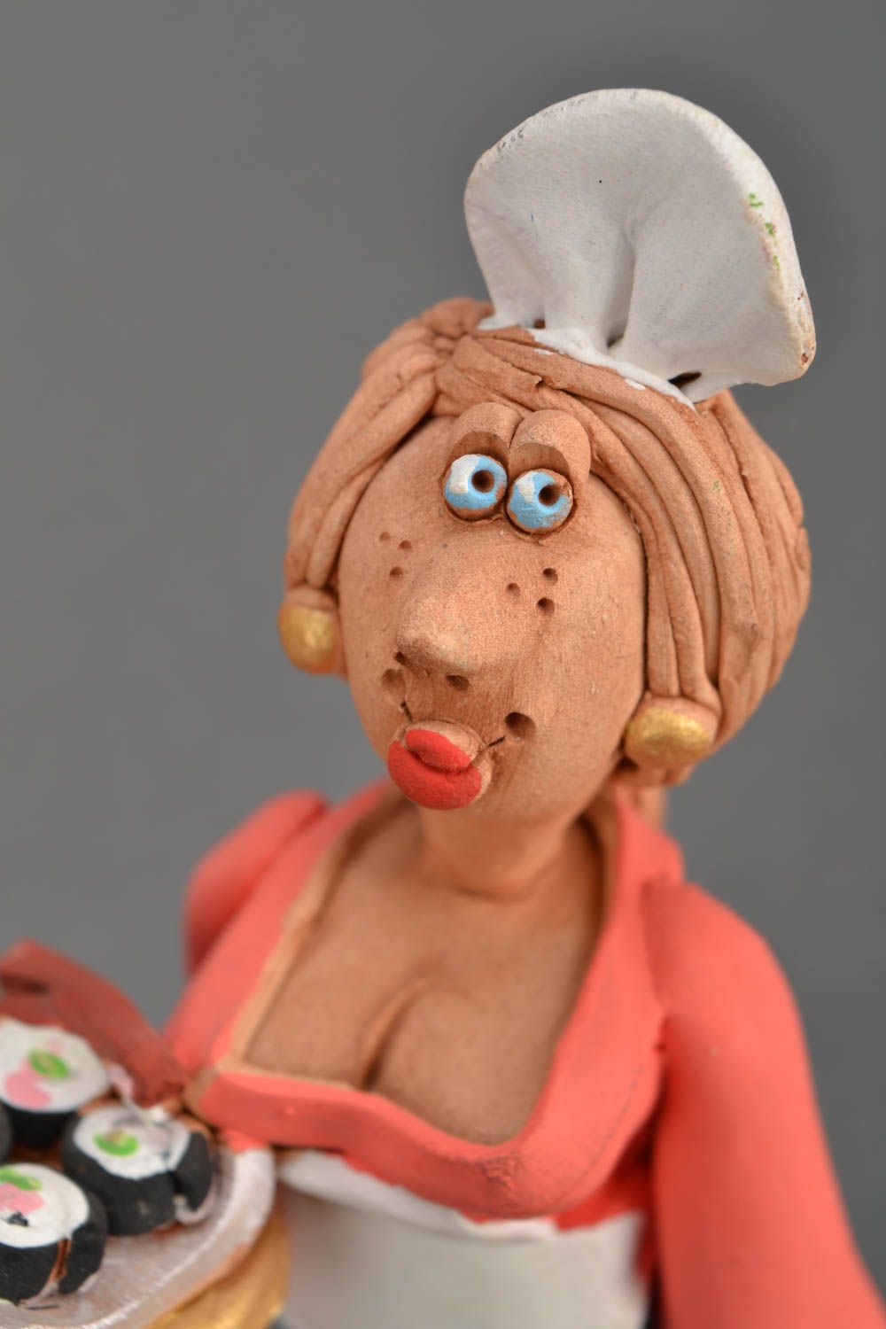 Statuina in ceramica fatta a mano figurina divertente souvenir di argilla foto 4