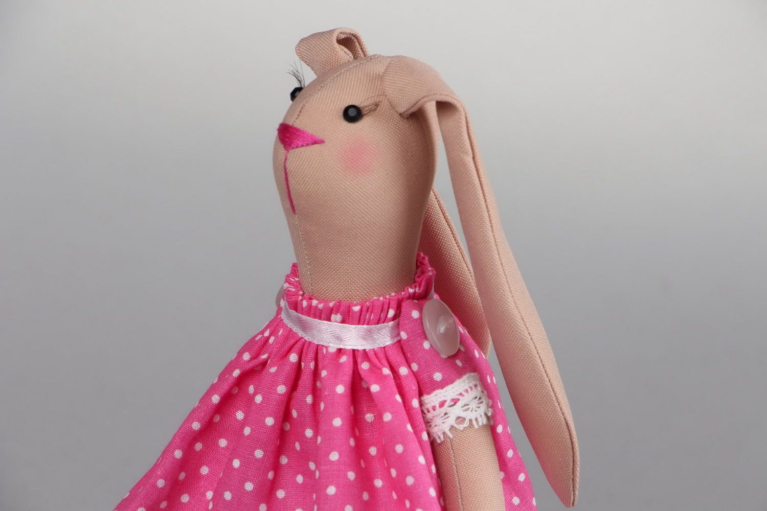 Кукла Зайка в розовом платье фото 3