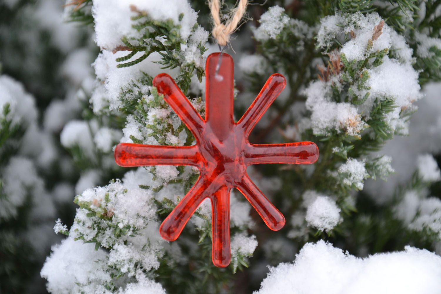 Glass Christmas tree toy photo 1