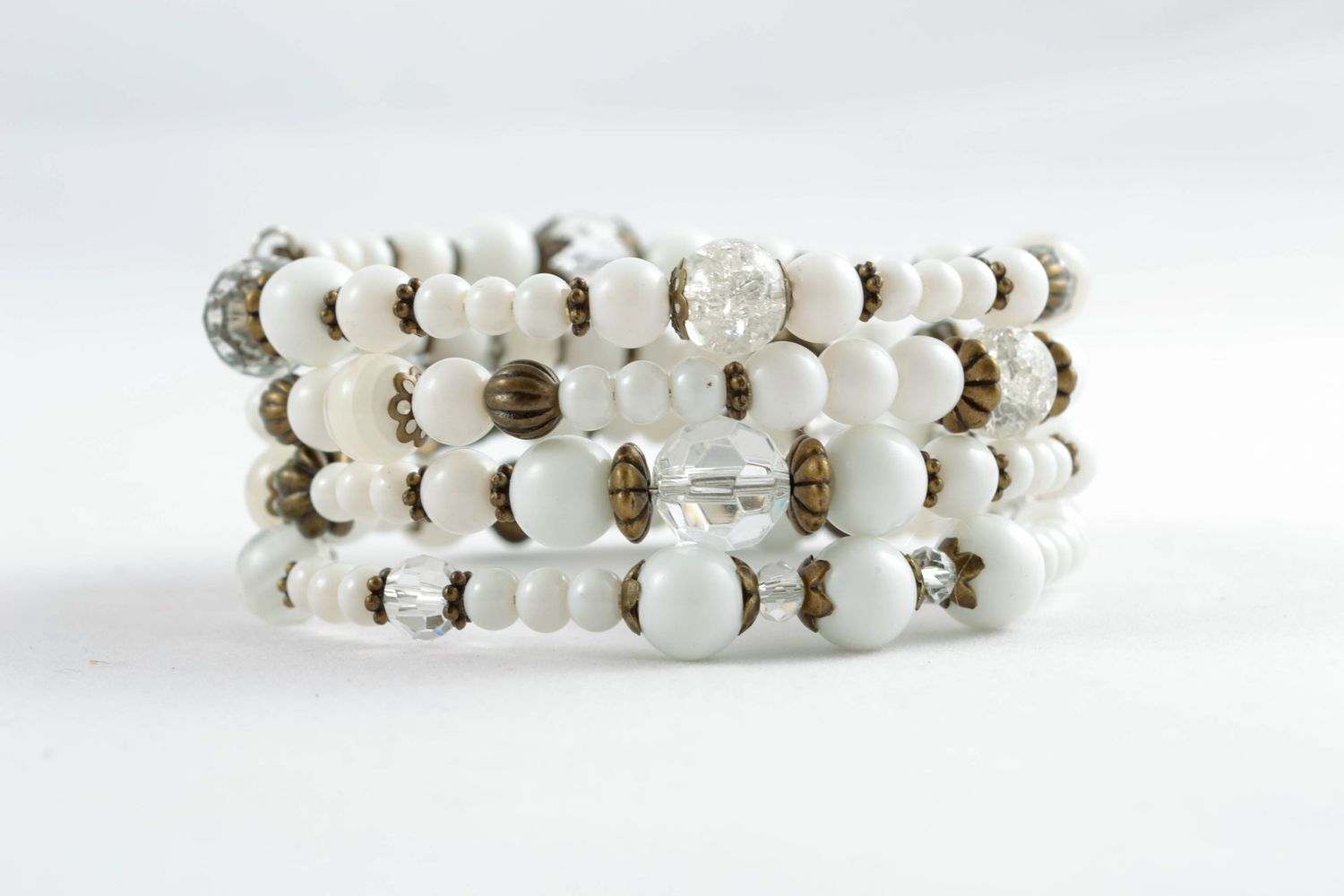 Multirow woven white bead bracelet photo 2