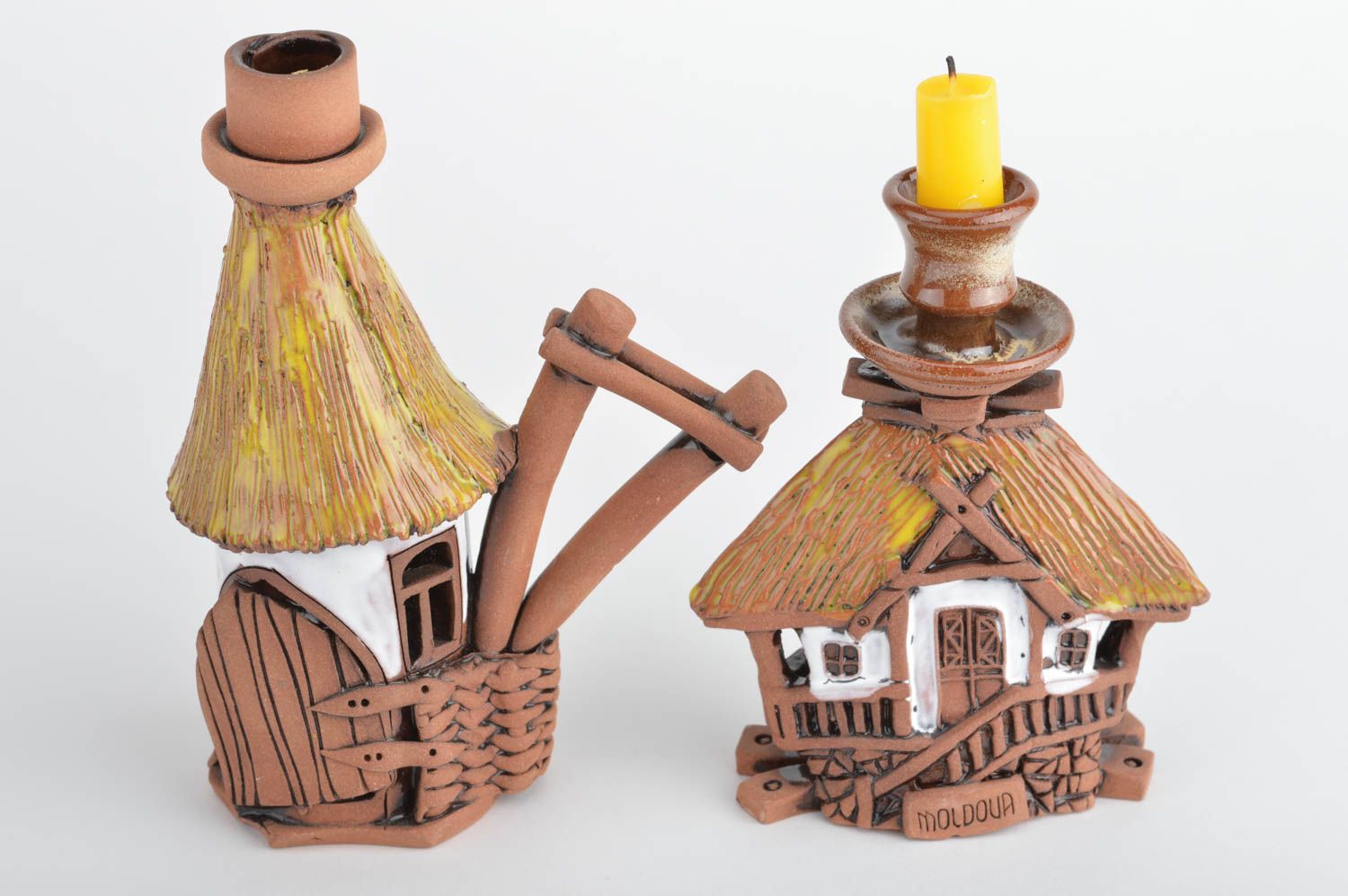 Conjunto de candeleros cerámicos artesanales con forma de casitas 2 piezas foto 5