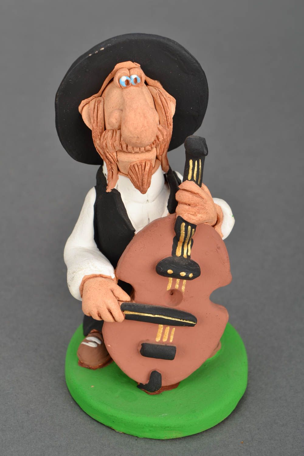 Ceramic figurine Musician photo 3