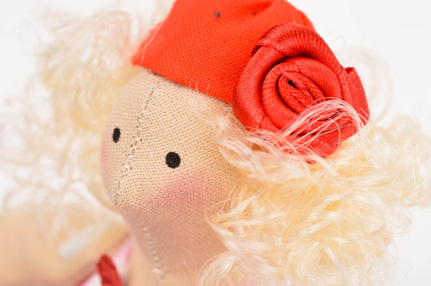 Juguete artesanal muñeca de algodón peluche original decoración para interior foto 4