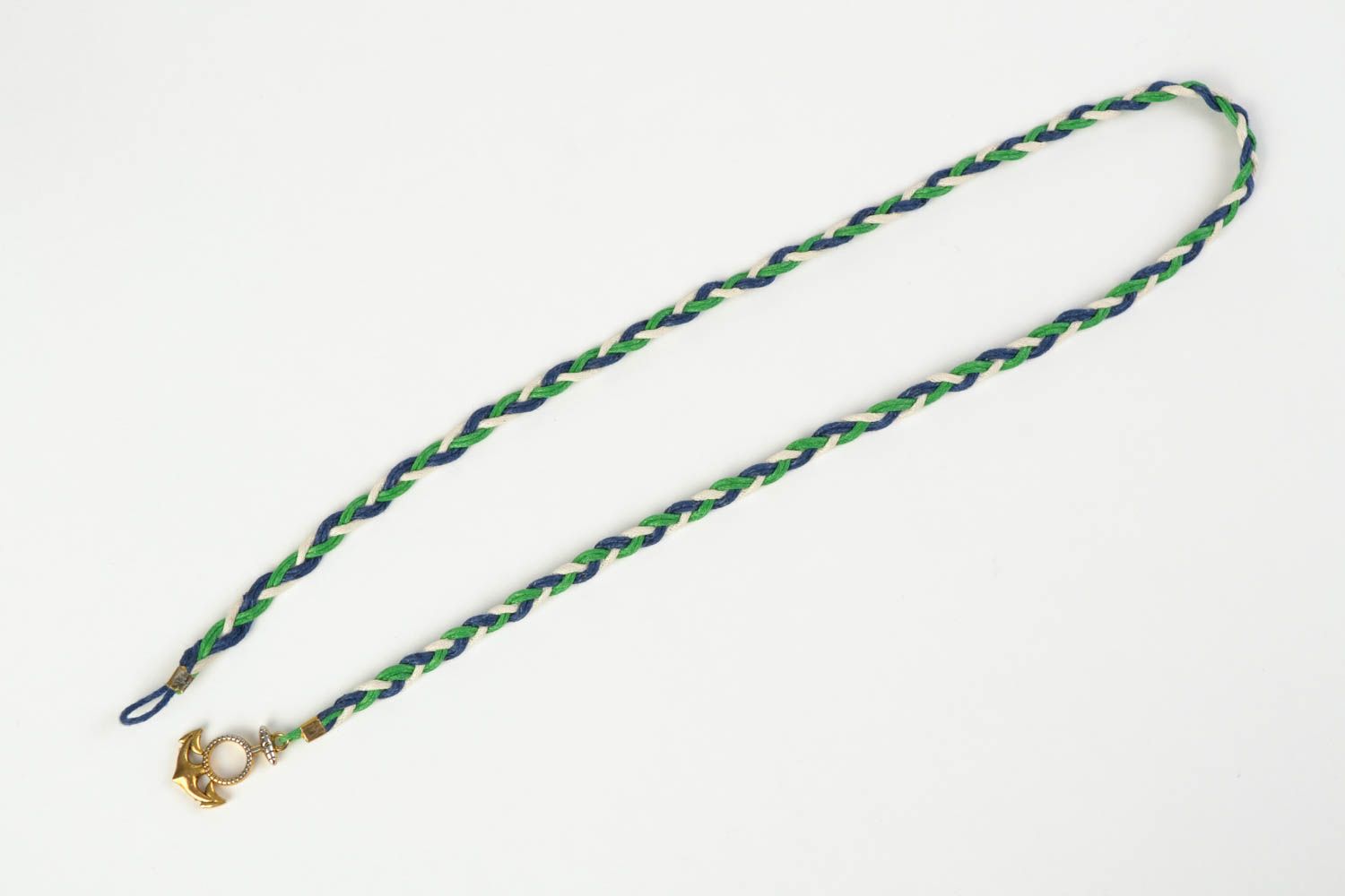 Grünes originelles Armband aus Schnur mit Anker Anhänger aus Metall foto 5