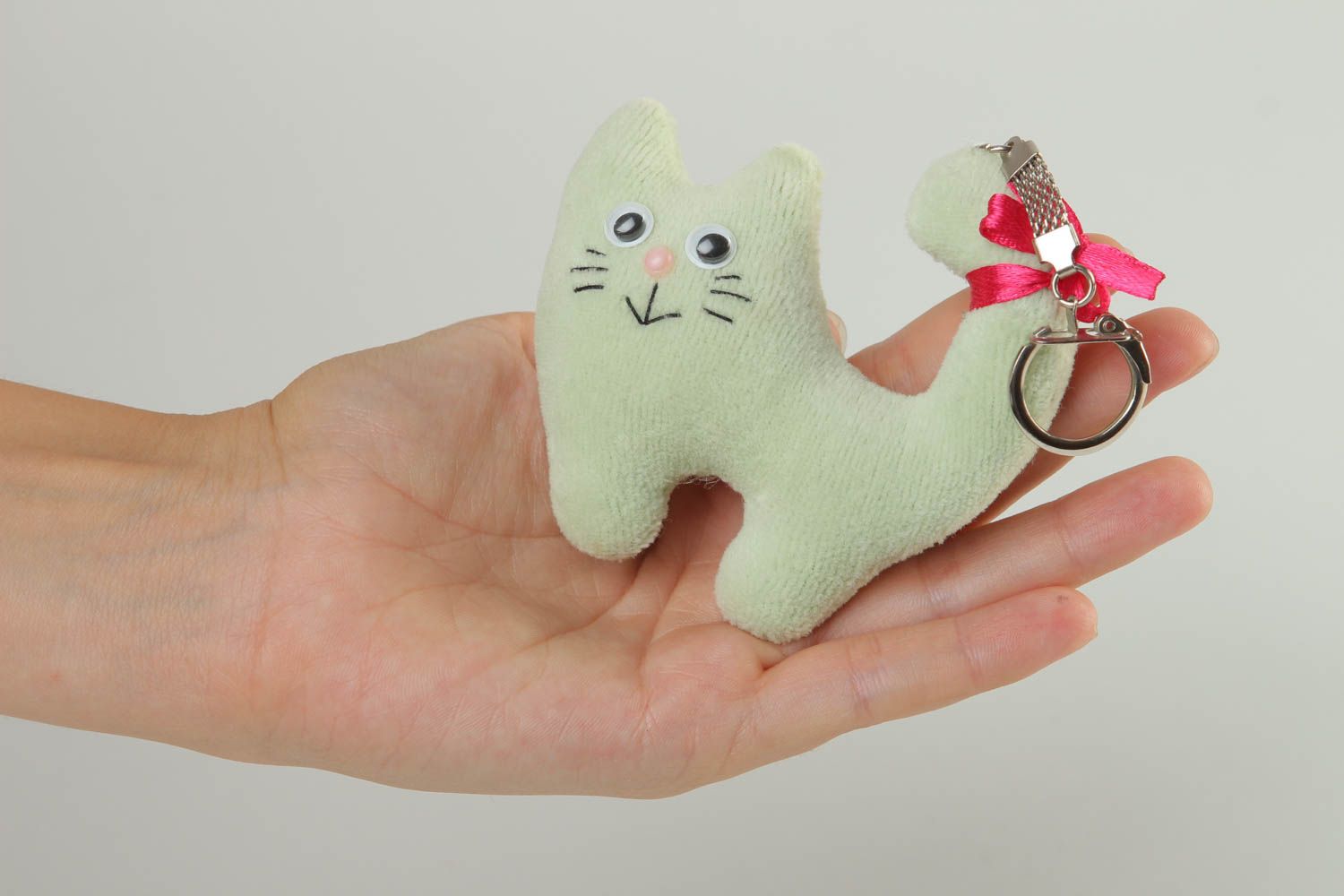 Porte-clé peluche chat Porte-clef fait main vert velours Accessoire pour clé photo 5