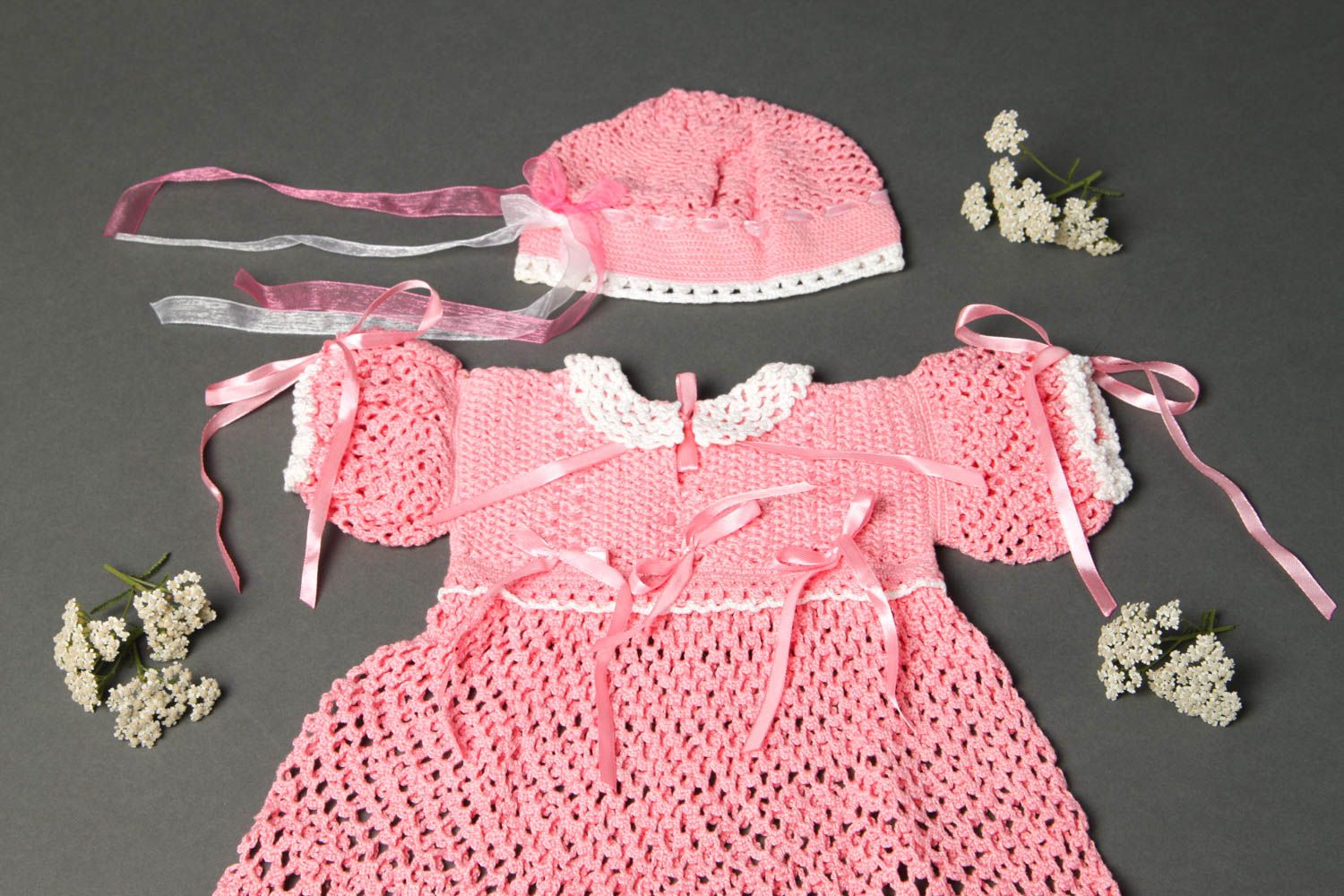 Одежда для девочек ручной работы красивое детское платье и вязаная шапочка фото 1