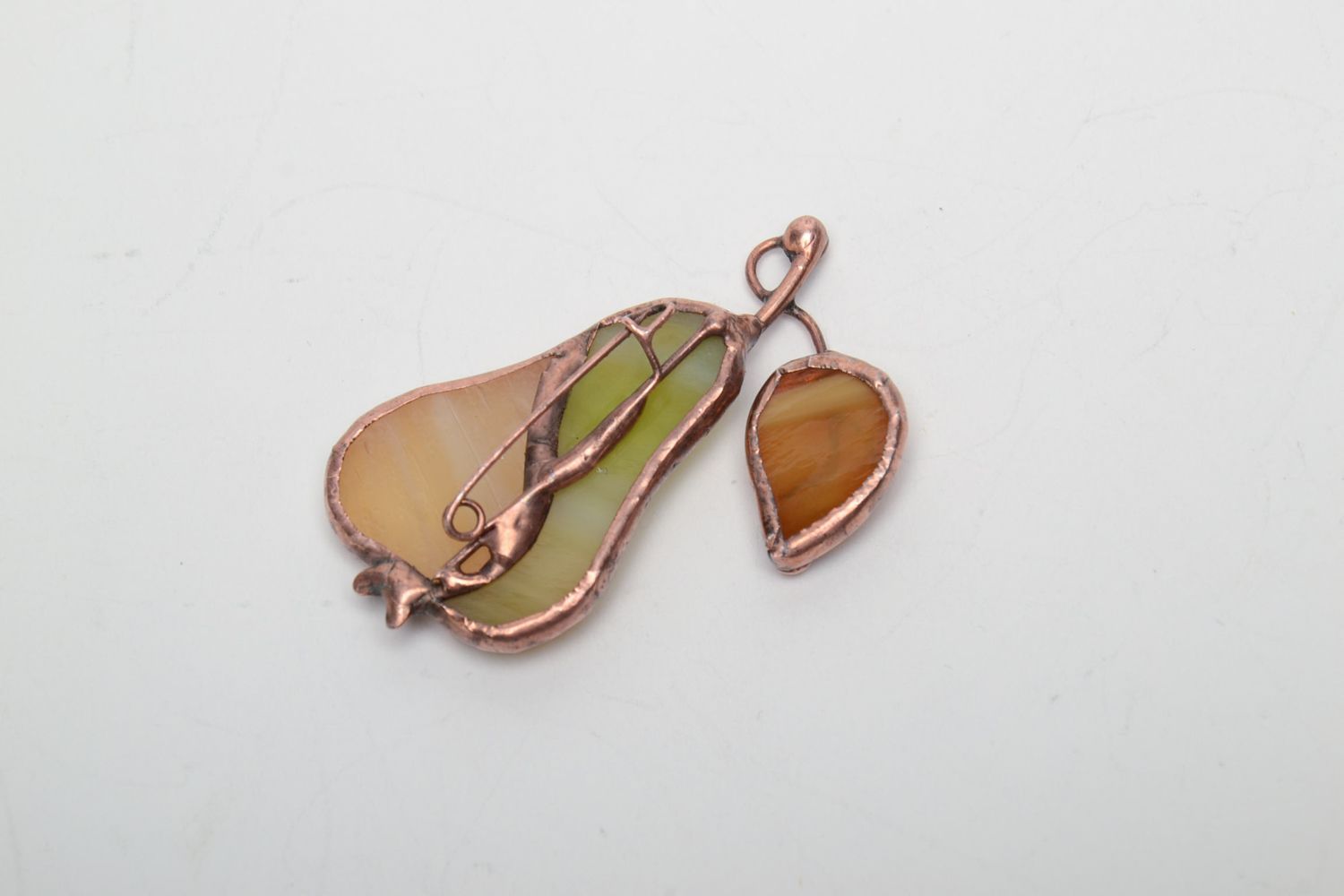 Stained glass brooch Pear photo 4