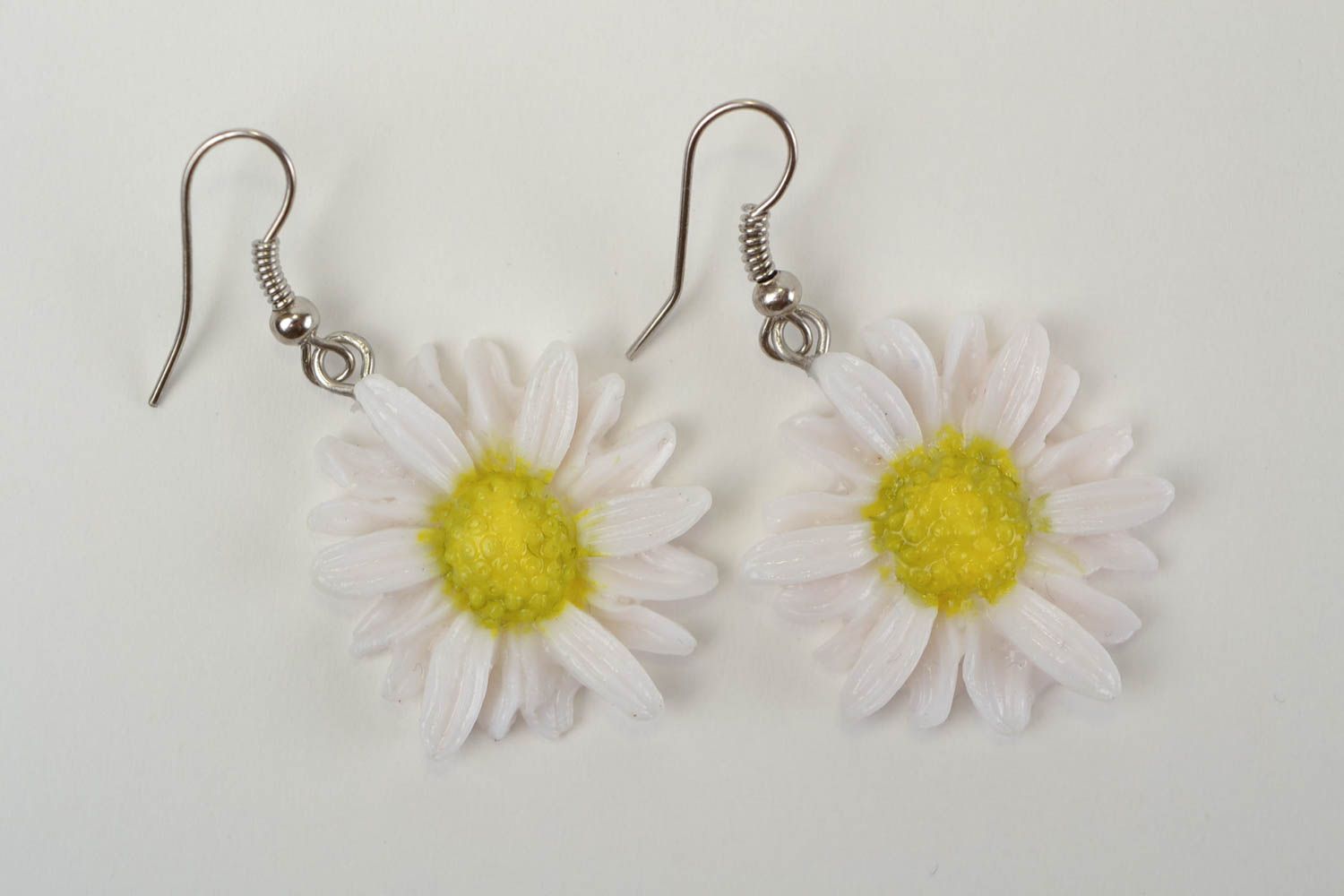 Small handmade designer polymer clay flower earrings Camomiles photo 5
