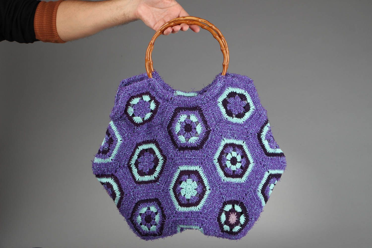 Purse made of cotton threads photo 5