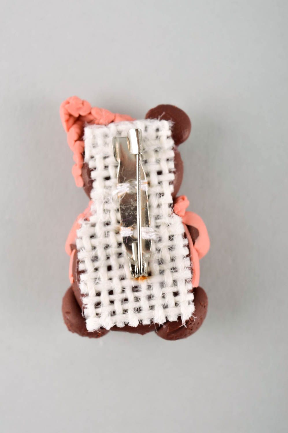 Брошь ручной работы мишка бижутерия из полимерной глины подарок девушке фото 3