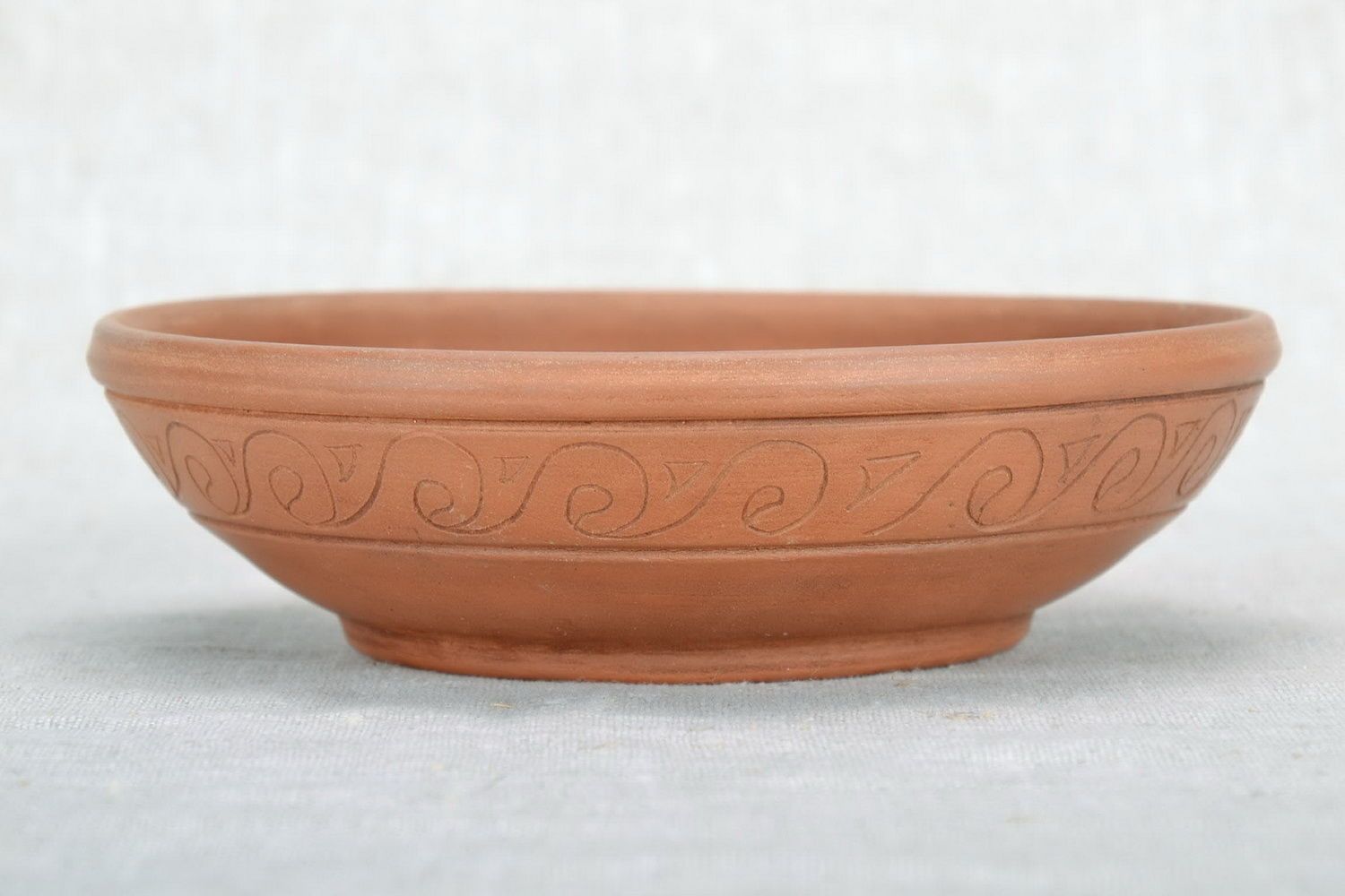 Clay bowl for vegetables photo 2