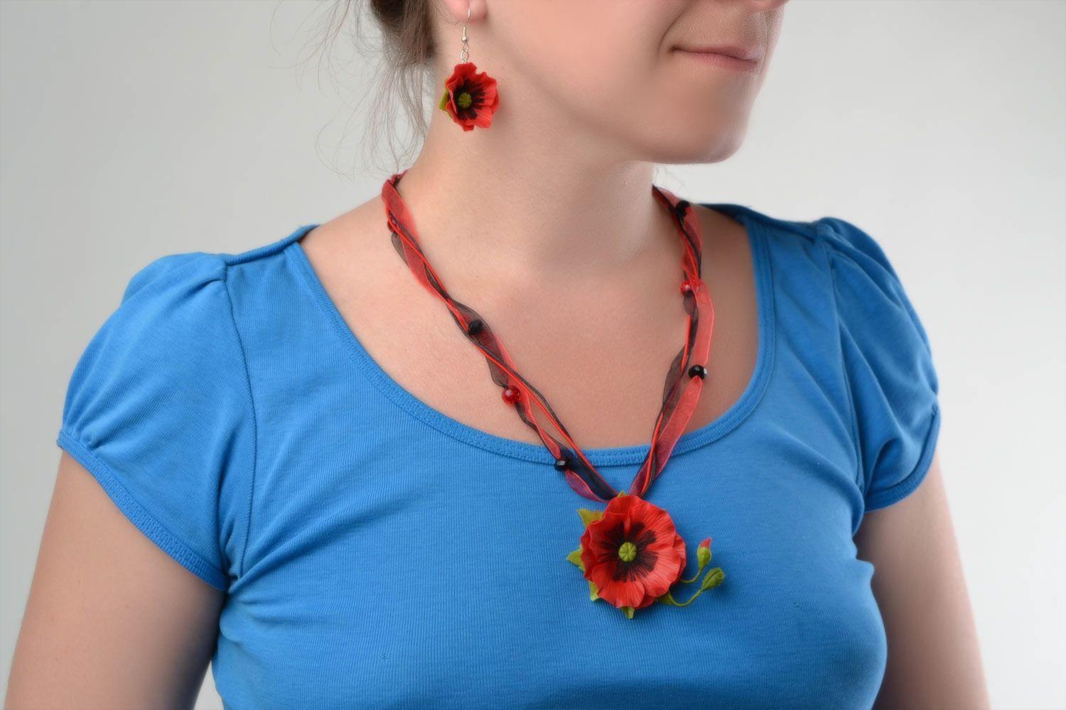 Set of handmade jewelry made of cold porcelain Poppy earrings and necklace photo 1