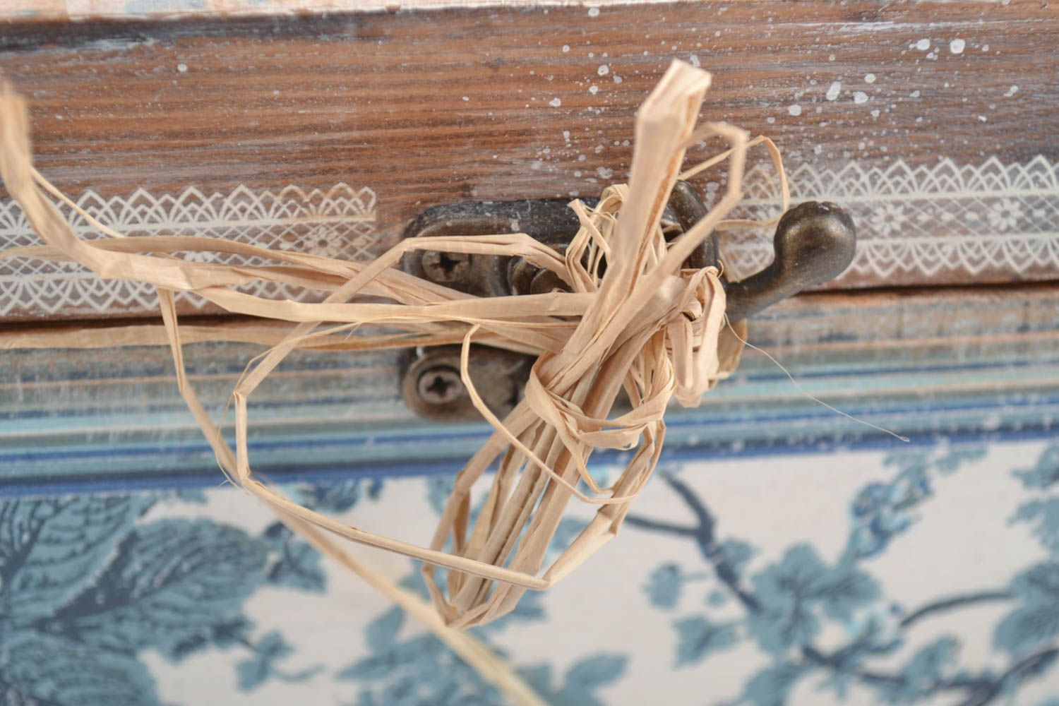 Caja de madera hecha a mano de decoupage regalo para mujer joyero original   foto 3