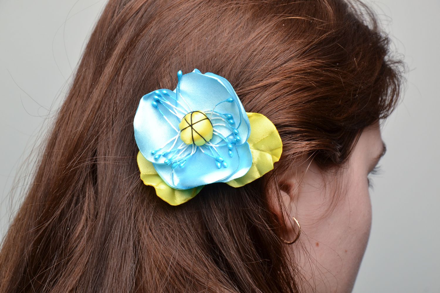 Barrette à cheveux fleur en satin bleue originale pour femme faite main photo 5