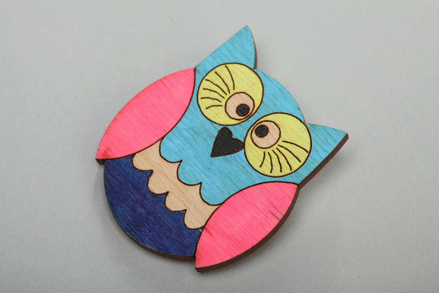 Handmade designer plywood animal brooch painted with acrylics colorful owl photo 2