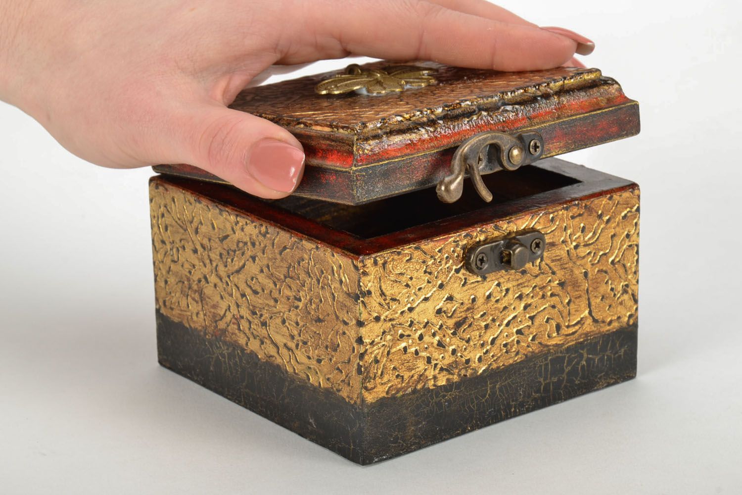 Handmade jewelry box in vintage style photo 5