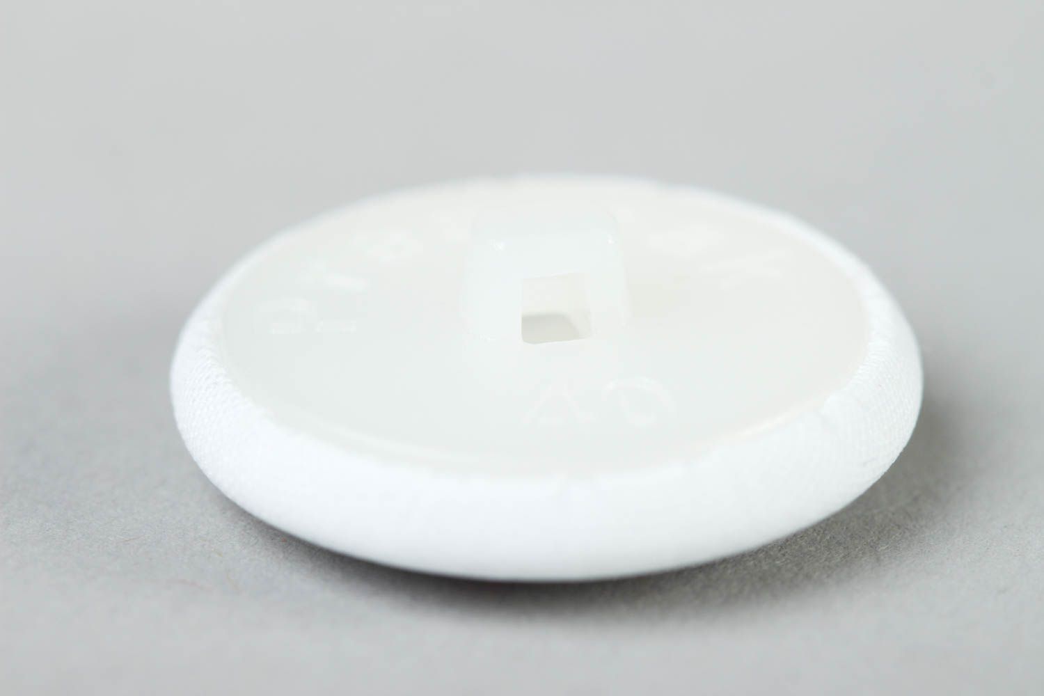 Botón de plástico artesanal accesorio para ropa botón para manualidades blanco foto 3