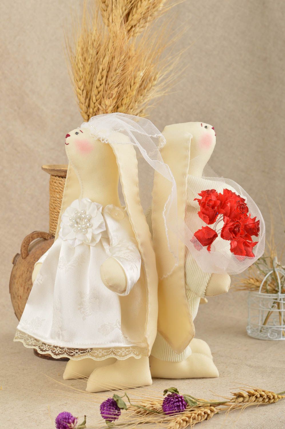 Juguetes hechos a mano conejos de peluche regalos originales decoración de boda  foto 1