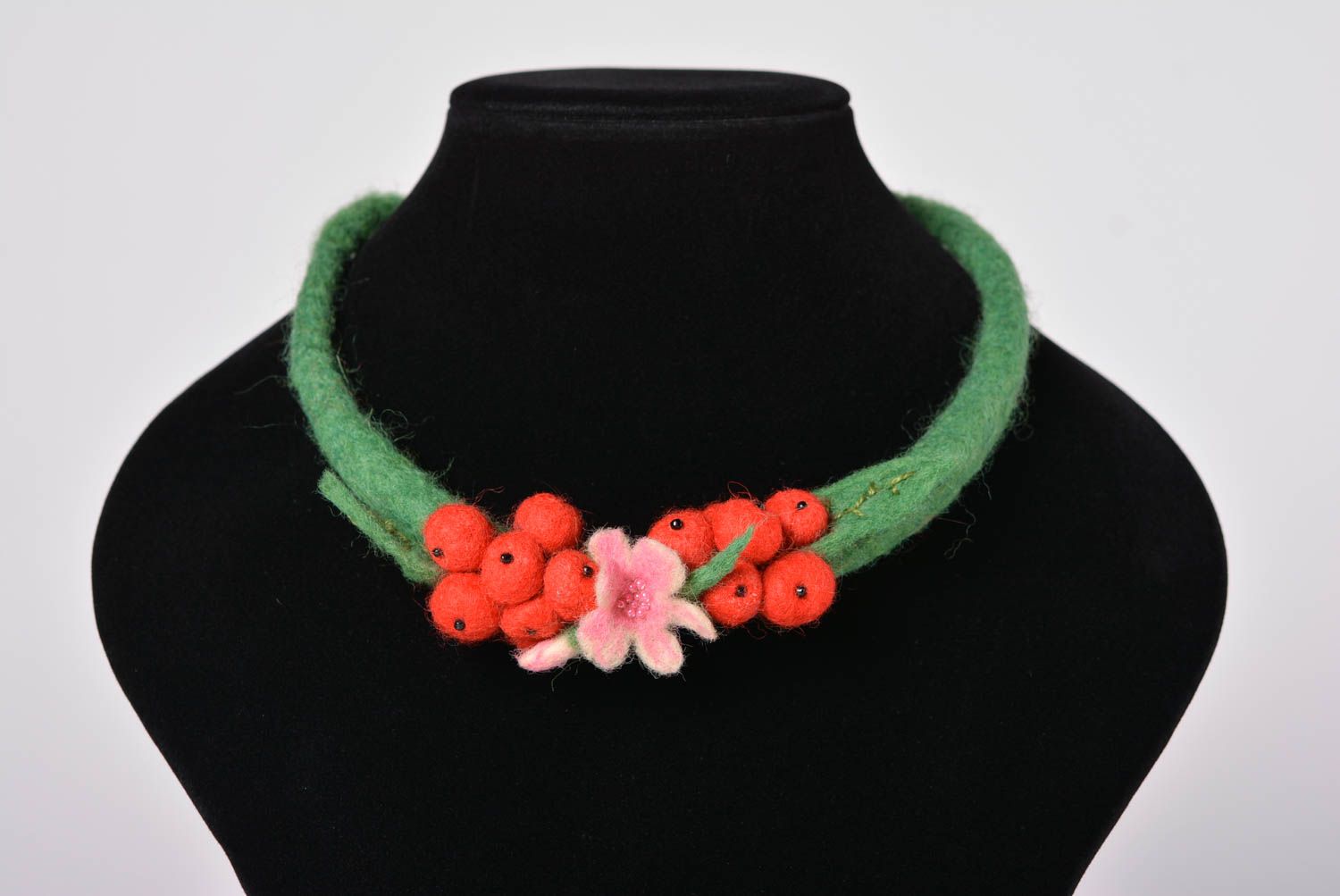 Handmade Kette aus Wolle Damen Collier Halsketten Damen Halskette Frauen rot foto 3