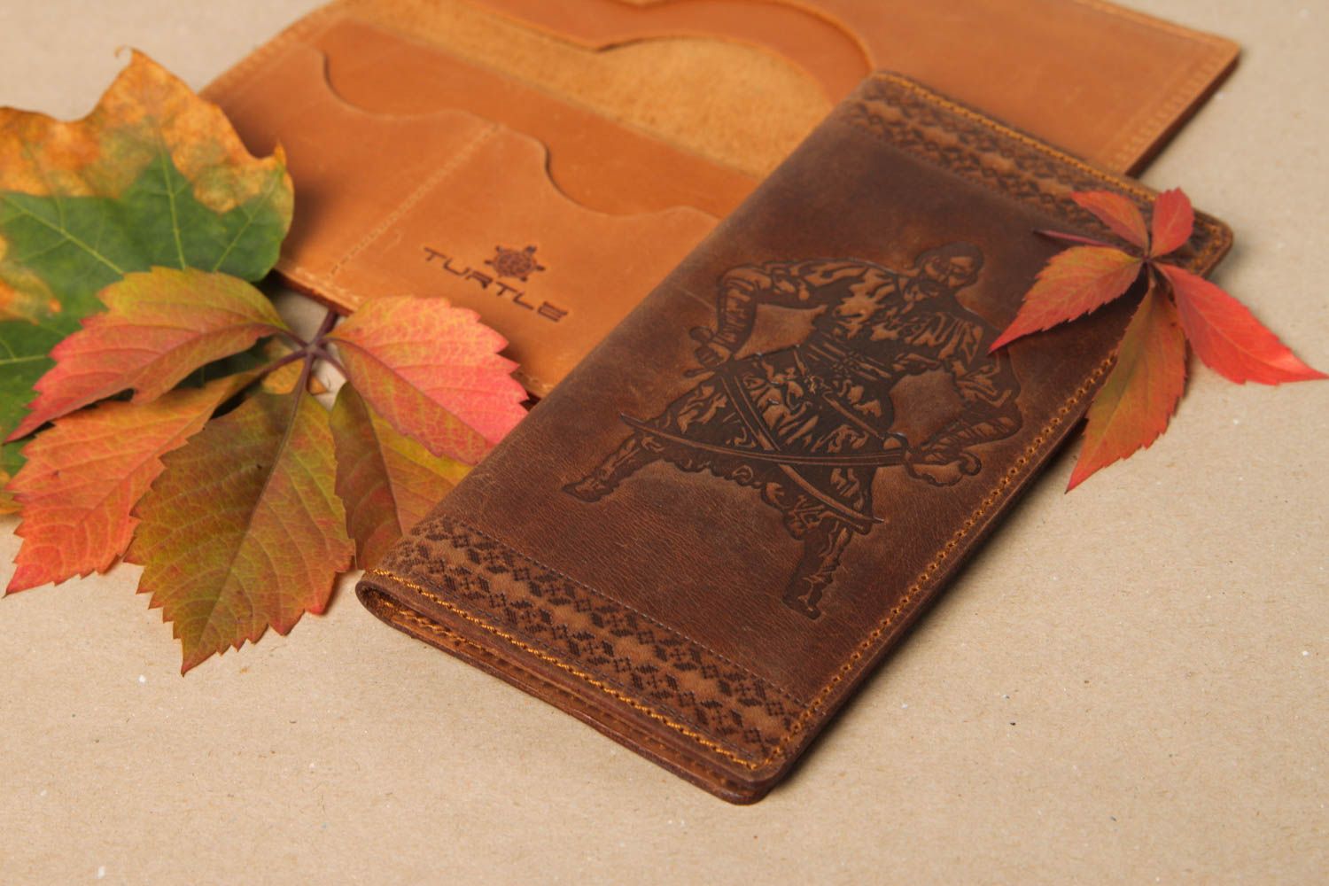 Мужское портмоне хэнд мейд кожаный кошелек коричневый аксессуар для мужчин фото 1