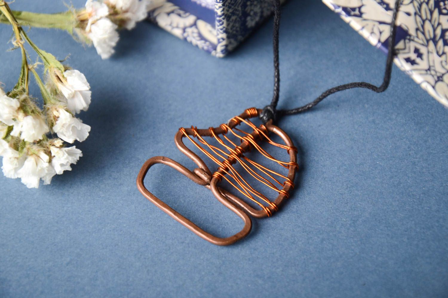 Metal copper jewelry handmade pendant wire wrap jewelry stylish accessories photo 1