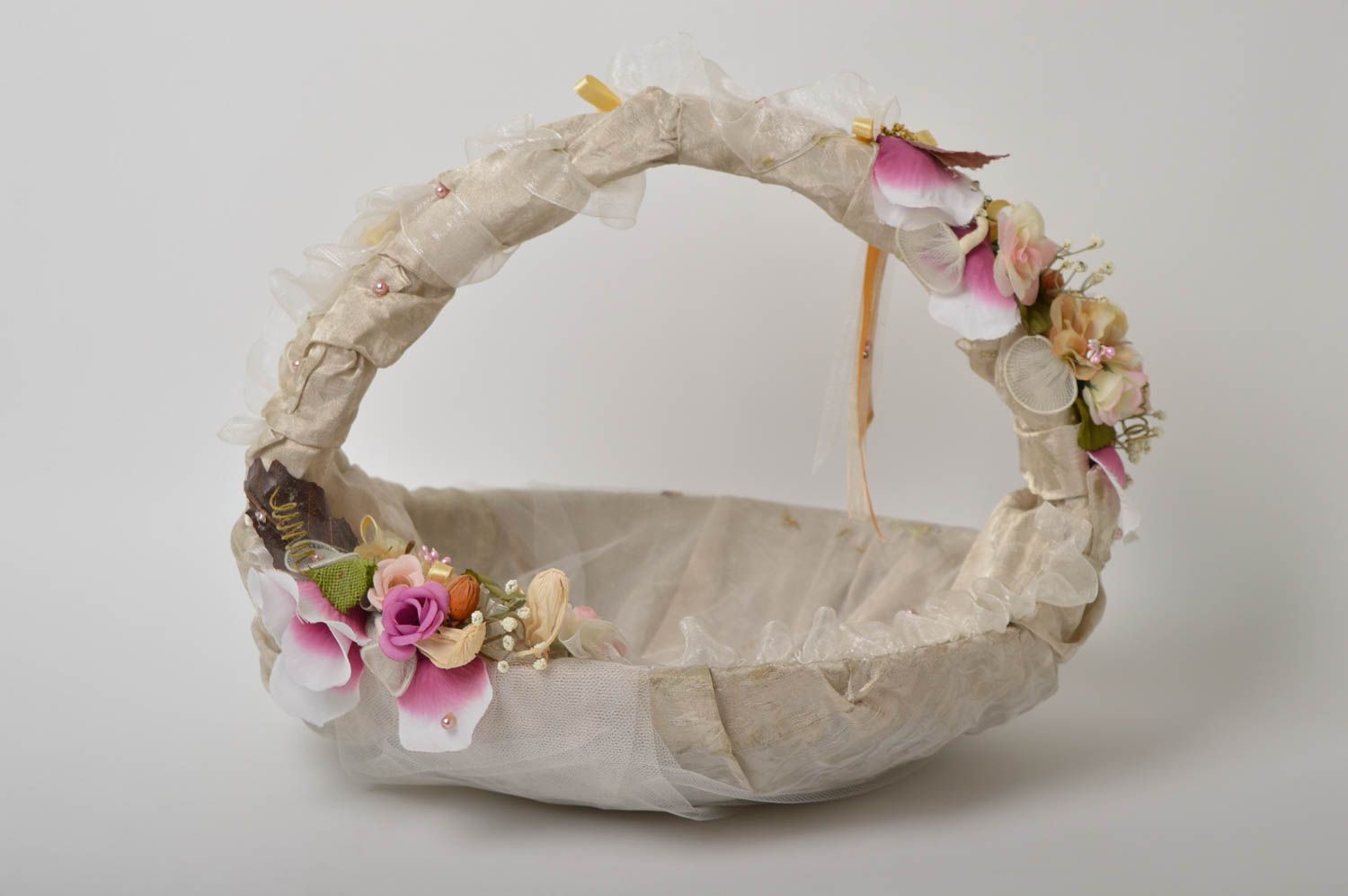 Beautiful handmade flower basket wedding attributes wedding basket design photo 3