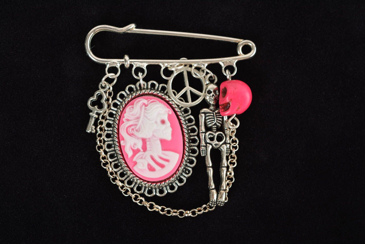 Broche hecho a mano rosado de moda accesorio de moda regalo original para mujer foto 1