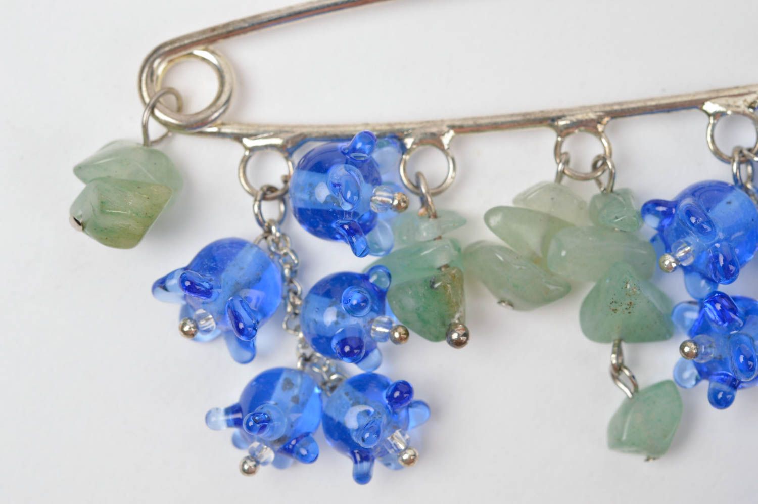 Beautiful handmade glass brooch beaded brooch designer accessories for girls photo 5