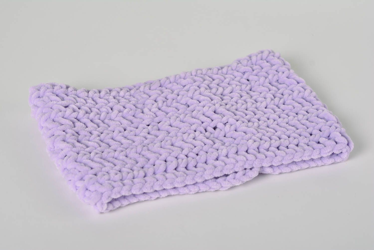 Écharpe col tricotée accessoire pour enfant faite main originale couleur lilas photo 4
