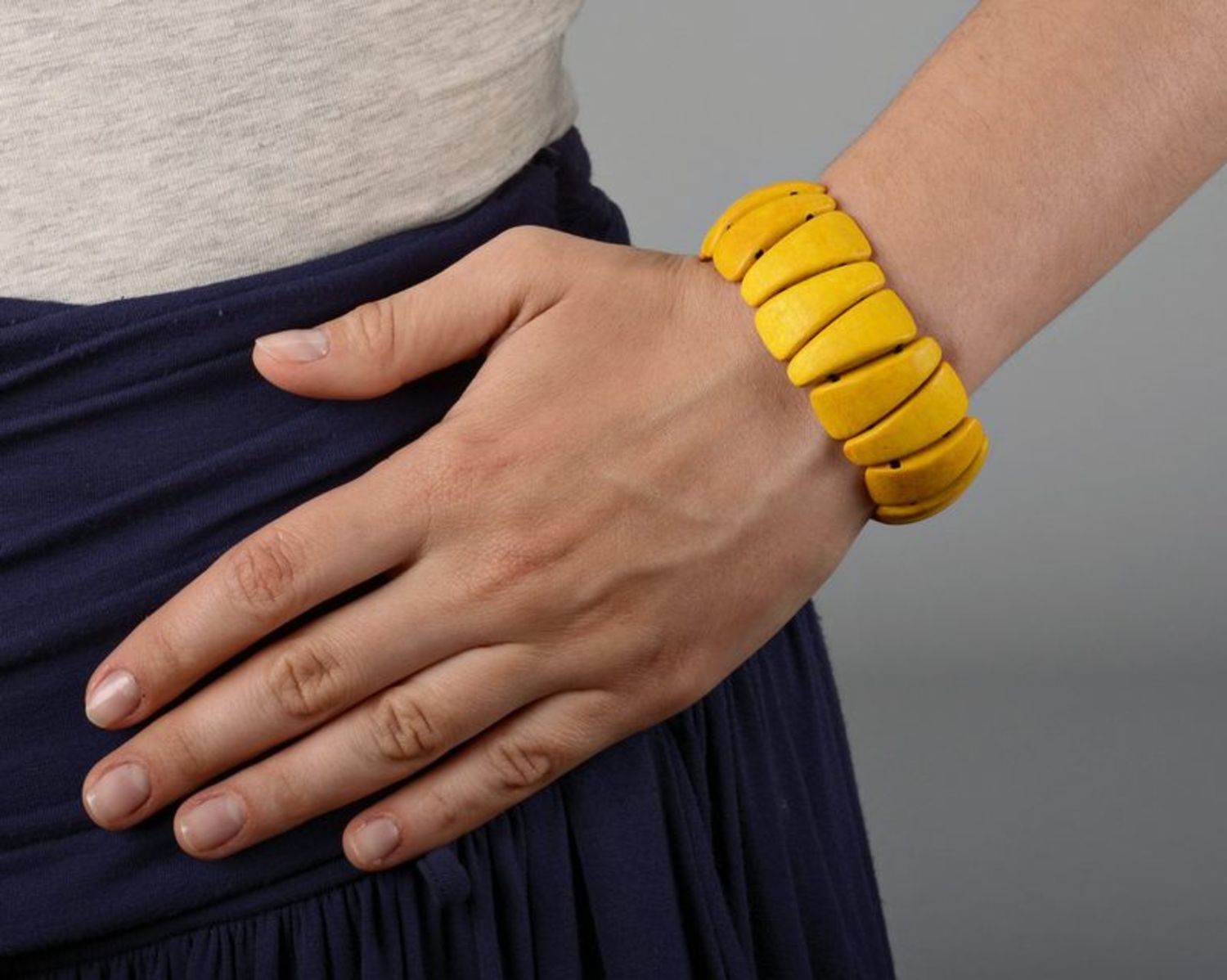 Bracciale giallo fatto a mano Braccialetto del polsino Gioielli da donna foto 5