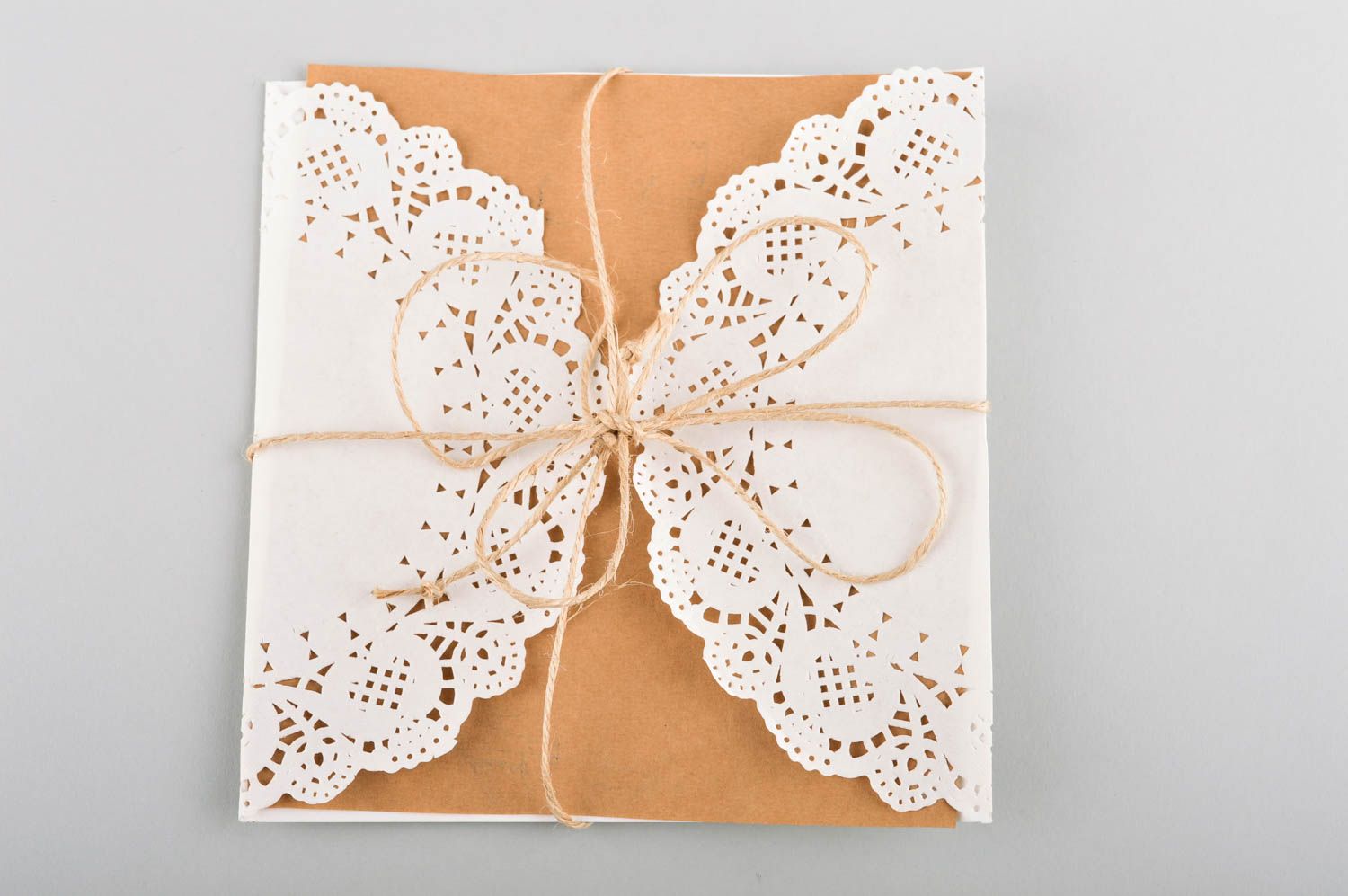 Papier Verpackung handmade Briefumschlag für Einladung Kuvert quadratisch schön foto 1