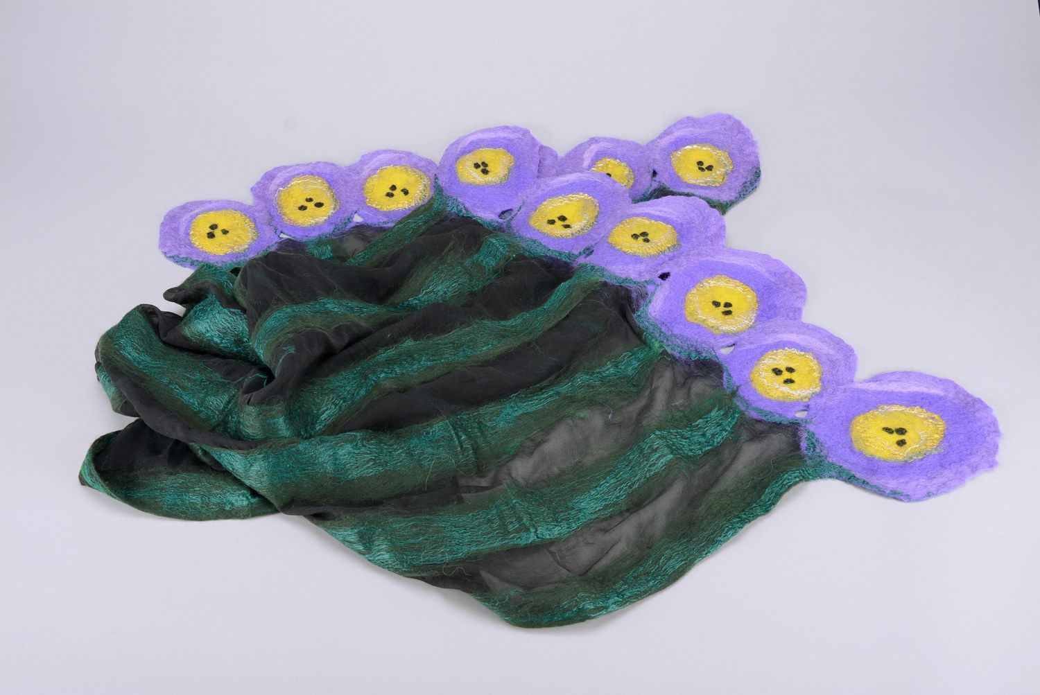 Scarf made from silk and wool with purple flowers photo 1