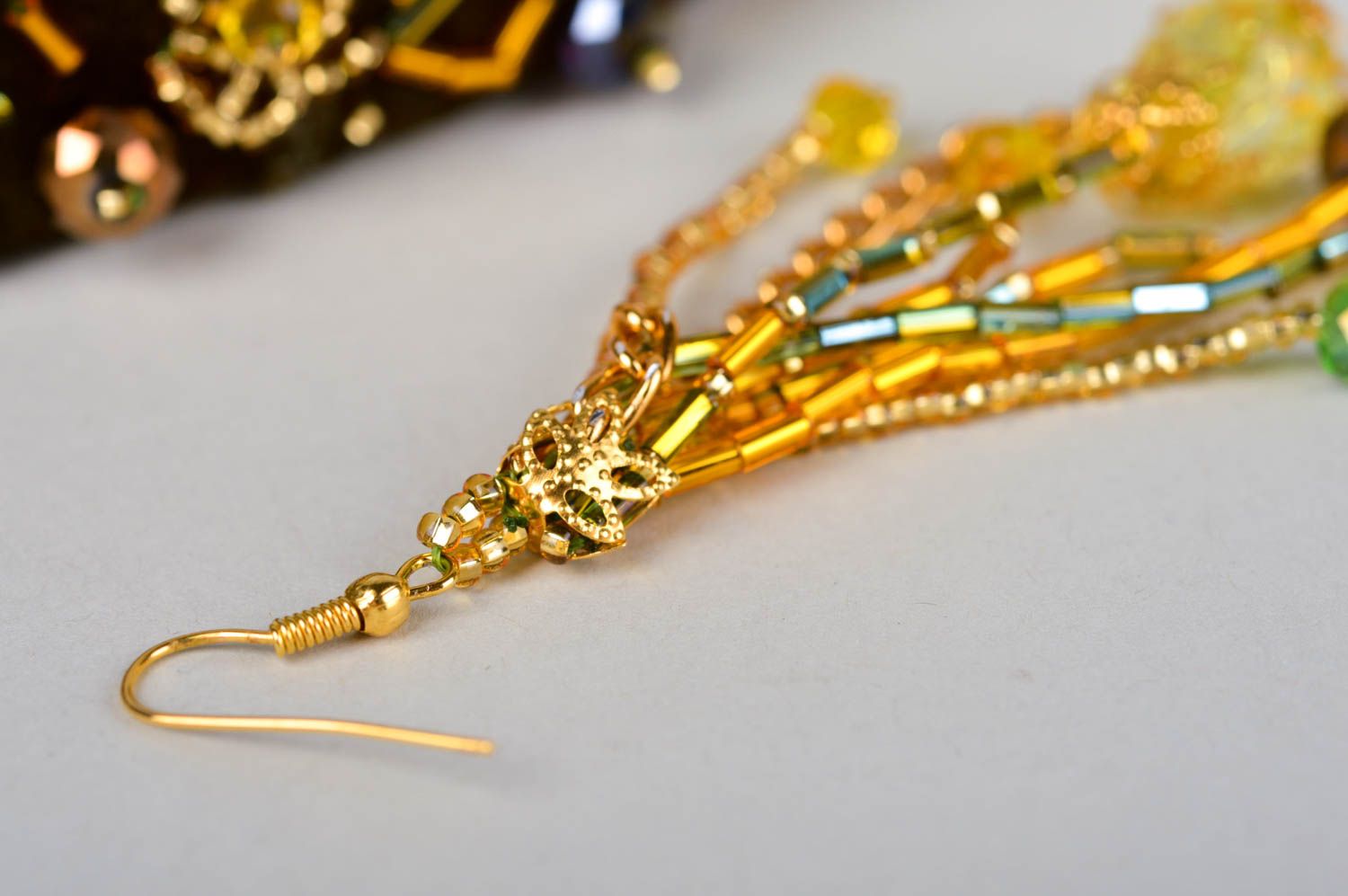 Stylish handmade beaded jewelry set handmade hair band long earrings gift ideas photo 4